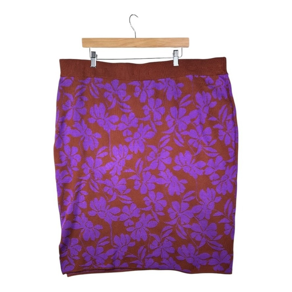 NWT Liz Claiborne Womens Mid Rise Pencil Skirt Size 2X Brandy Brown Floral